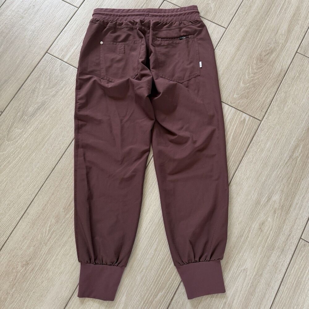 Vuori Fig Maroon Summits Woven Ripstop Jogger Activewear Pants Small Womens - Picture 5 of 8